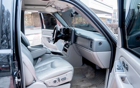 Chevrolet Tahoe II, 2006 год, 1 390 000 рублей, 7 фотография