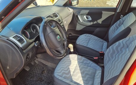 Skoda Fabia II, 2009 год, 410 000 рублей, 8 фотография