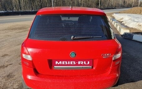 Skoda Fabia II, 2009 год, 410 000 рублей, 2 фотография