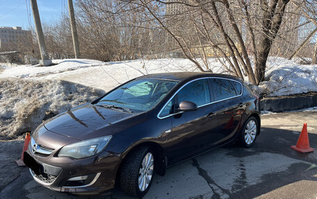 Opel Astra J, 2014 год, 1 050 000 рублей, 5 фотография