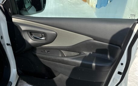 Nissan Murano, 2017 год, 2 800 000 рублей, 21 фотография