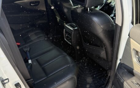 Nissan Murano, 2017 год, 2 800 000 рублей, 20 фотография