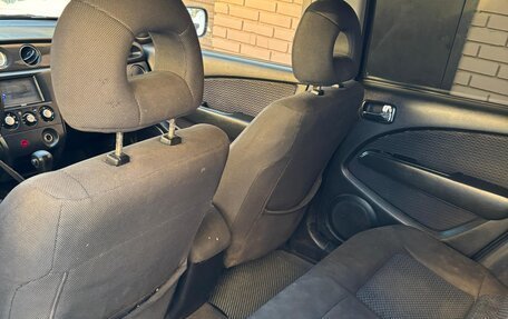 Mitsubishi Outlander III рестайлинг 3, 2007 год, 600 000 рублей, 7 фотография