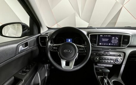 KIA Sportage IV рестайлинг, 2021 год, 2 095 000 рублей, 18 фотография