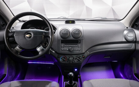 Chevrolet Aveo III, 2011 год, 494 000 рублей, 8 фотография