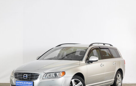 Volvo V70 III рестайлинг, 2013 год, 1 379 000 рублей, 2 фотография