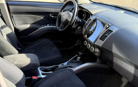 Mitsubishi Outlander III рестайлинг 3, 2008 год, 970 000 рублей, 17 фотография