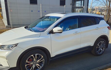 Geely Coolray I, 2021 год, 1 630 000 рублей, 3 фотография