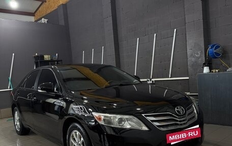 Toyota Camry, 2010 год, 850 000 рублей, 11 фотография