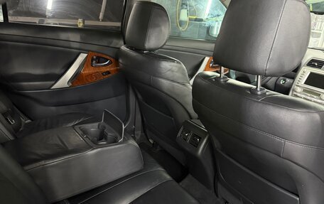 Toyota Camry, 2010 год, 850 000 рублей, 18 фотография