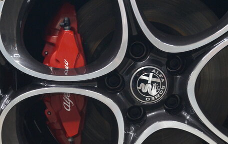 Alfa Romeo Giulia II, 2021 год, 3 999 999 рублей, 15 фотография