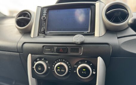 Toyota Ist II, 2004 год, 435 000 рублей, 14 фотография