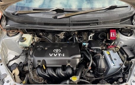 Toyota Ist II, 2004 год, 435 000 рублей, 21 фотография