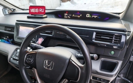 Honda Stepwgn IV, 2015 год, 1 800 000 рублей, 9 фотография