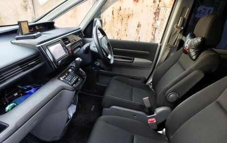 Honda Stepwgn IV, 2015 год, 1 800 000 рублей, 18 фотография