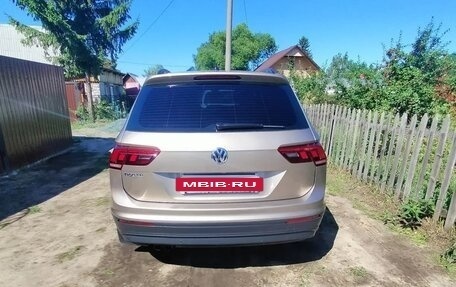 Volkswagen Tiguan II, 2020 год, 2 500 000 рублей, 9 фотография