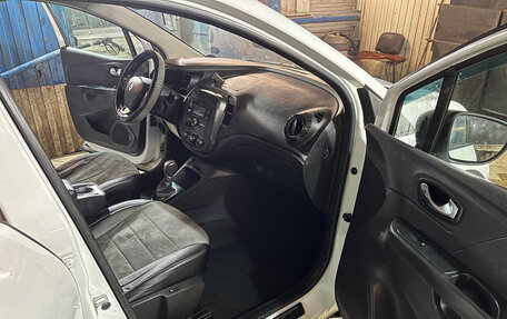 Renault Kaptur I рестайлинг, 2018 год, 1 300 000 рублей, 3 фотография