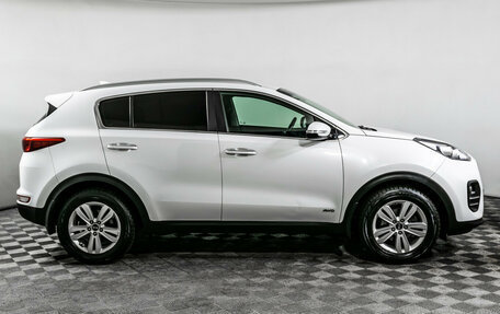 KIA Sportage IV рестайлинг, 2018 год, 2 320 000 рублей, 4 фотография