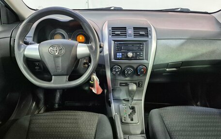 Toyota Corolla, 2011 год, 1 094 000 рублей, 10 фотография