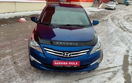 Hyundai Solaris II рестайлинг, 2014 год, 880 000 рублей, 1 фотография