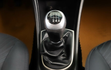 Hyundai Solaris II рестайлинг, 2016 год, 869 000 рублей, 21 фотография