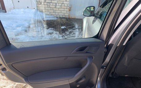 Skoda Yeti I рестайлинг, 2014 год, 950 000 рублей, 18 фотография