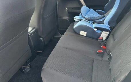 Toyota RAV4, 2018 год, 3 000 000 рублей, 11 фотография