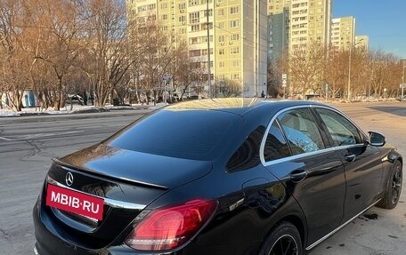 Mercedes-Benz C-Класс, 2019 год, 2 550 000 рублей, 4 фотография