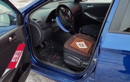 Hyundai Solaris II рестайлинг, 2014 год, 880 000 рублей, 7 фотография