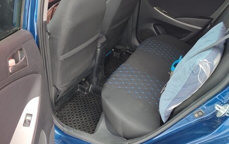 Hyundai Solaris II рестайлинг, 2014 год, 880 000 рублей, 8 фотография