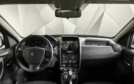 Renault Duster I рестайлинг, 2017 год, 1 697 000 рублей, 13 фотография