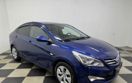 Hyundai Solaris II рестайлинг, 2016 год, 950 000 рублей, 3 фотография