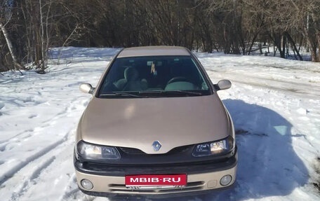 Renault Laguna II, 2000 год, 210 000 рублей, 1 фотография