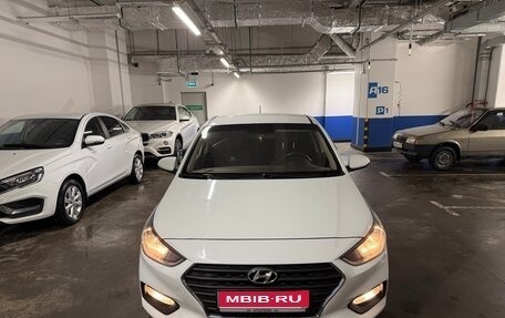 Hyundai Solaris II рестайлинг, 2019 год, 1 500 000 рублей, 1 фотография