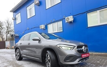 Mercedes-Benz GLA, 2020 год, 4 000 000 рублей, 1 фотография