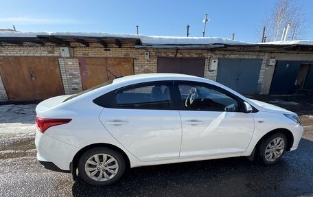 Hyundai Solaris II рестайлинг, 2020 год, 1 350 000 рублей, 6 фотография