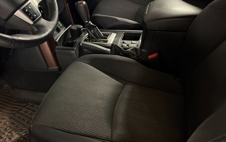 Toyota Land Cruiser Prado 150 рестайлинг 2, 2014 год, 3 250 000 рублей, 7 фотография