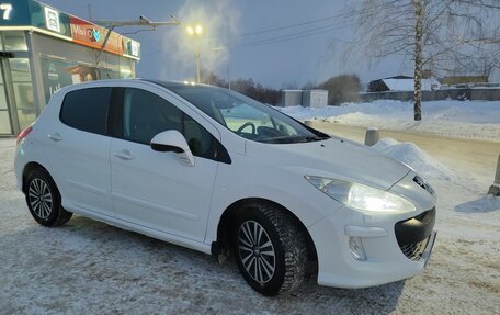 Peugeot 308 II, 2011 год, 550 000 рублей, 3 фотография