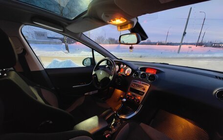 Peugeot 308 II, 2011 год, 550 000 рублей, 11 фотография