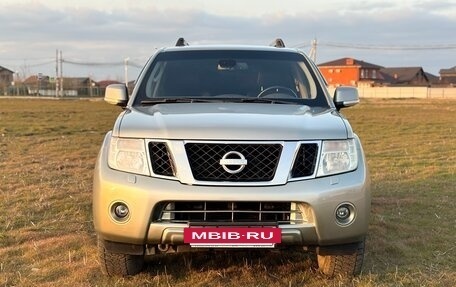 Nissan Pathfinder, 2010 год, 1 450 000 рублей, 2 фотография