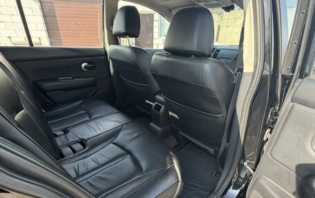 Nissan Tiida, 2007 год, 860 000 рублей, 21 фотография