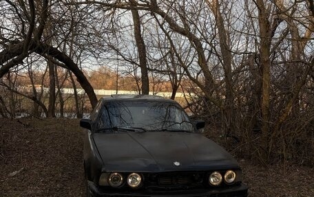 BMW 5 серия, 1990 год, 230 000 рублей, 9 фотография