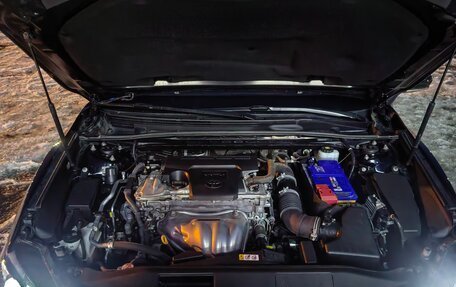 Toyota Camry, 2019 год, 3 200 000 рублей, 6 фотография