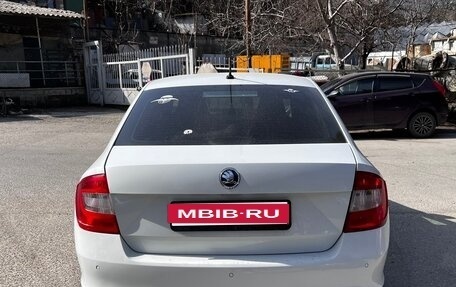 Skoda Rapid I, 2015 год, 800 000 рублей, 5 фотография