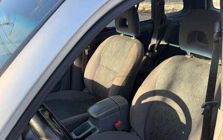 Toyota RAV4, 2003 год, 620 000 рублей, 7 фотография