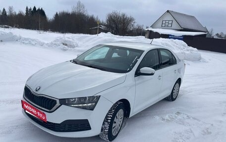 Skoda Rapid II, 2021 год, 1 015 000 рублей, 6 фотография