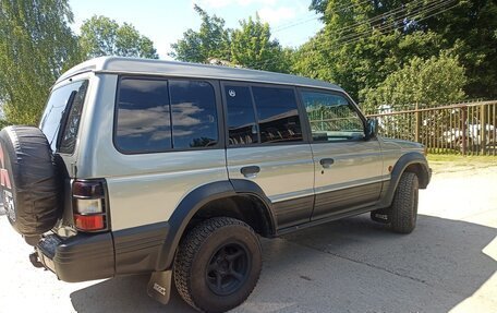 Mitsubishi Pajero III рестайлинг, 1994 год, 400 000 рублей, 6 фотография