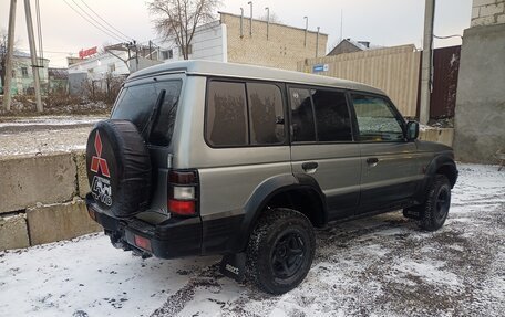 Mitsubishi Pajero III рестайлинг, 1994 год, 400 000 рублей, 14 фотография