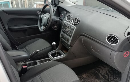 Ford Focus II рестайлинг, 2006 год, 310 000 рублей, 2 фотография