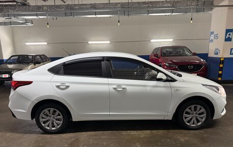 Hyundai Solaris II рестайлинг, 2019 год, 1 500 000 рублей, 4 фотография